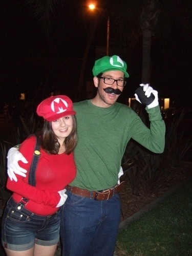Illustration for article titled Nintendo Love Invades West Hollywood Costume Carnaval
